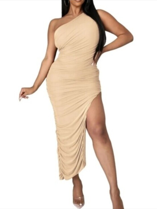 Dresses & Skirts - Bodycon Evening Dress